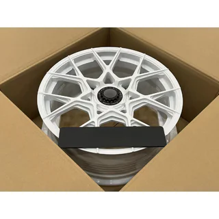 Geschmiedete OEM R20 V2 Felgen (4 Stk) Foto 3