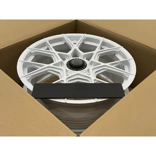 Geschmiedete OEM R20 V2 Felgen (4 Stk) Foto 4