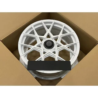 Geschmiedete OEM R20 V2 Felgen (4 Stk) Foto 2