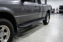 Mazda BT-50 2007-2012 Seitenschweller Bosphorus Black (2 Stk., Aluminium) Foto 1
