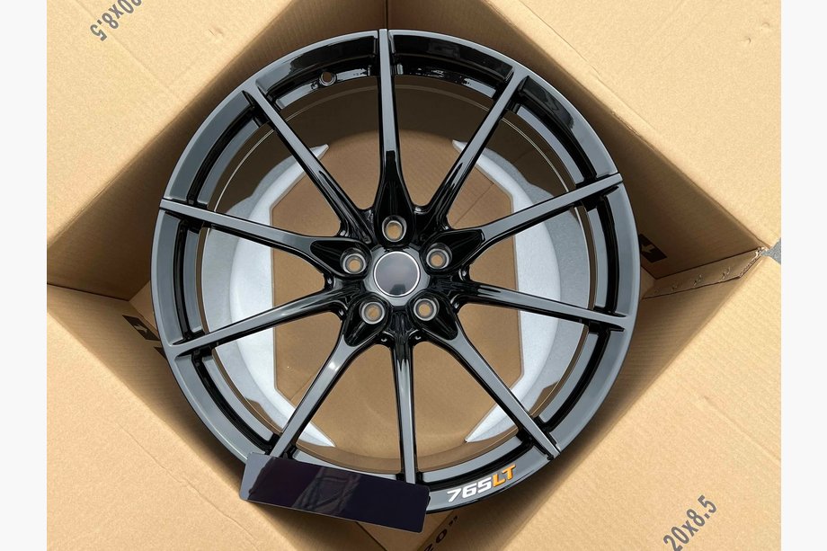 McLaren 765LT Geschmiedete OEM Felgen R19 R20 V1 (4 Stk) Foto 1