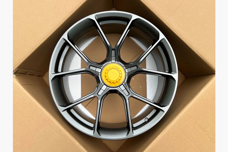 McLaren 720S Geschmiedete OEM Felgen R19 R20 V2 (4 Stk) Image