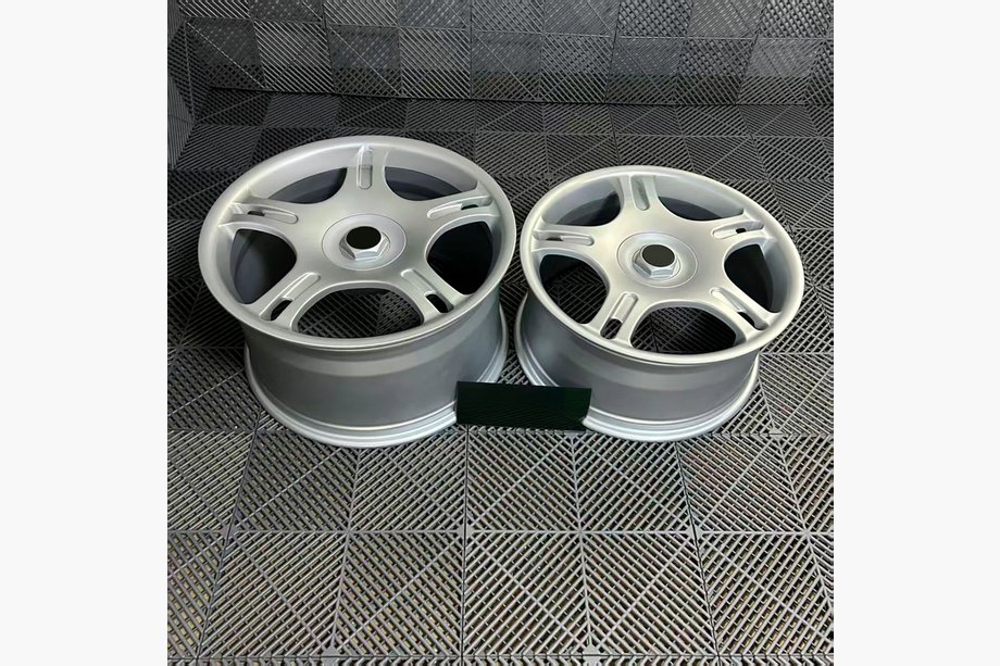 McLaren Artura Geschmiedete OEM Felgen R19 R20 (4 Stk) Foto 8