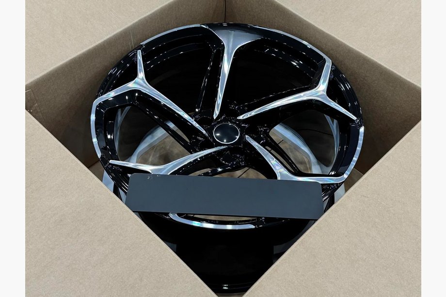 McLaren GT Geschmiedete OEM Felgen R19 R20 (4 Stk) Foto 8