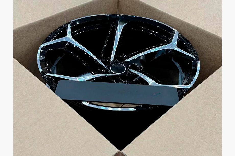 McLaren GT Geschmiedete OEM Felgen R19 R20 (4 Stk) Foto 9