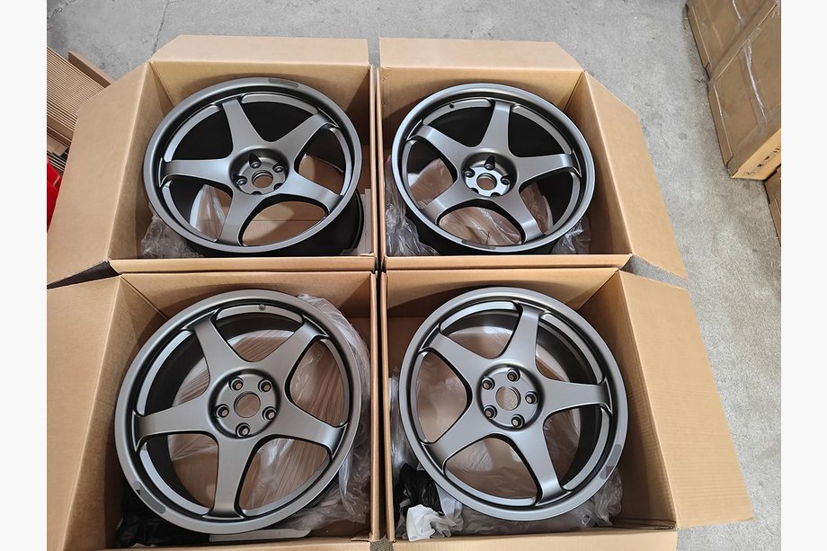 McLaren 765LT Geschmiedete OEM Felgen R19 R20 V2 (4 Stk) Foto 6