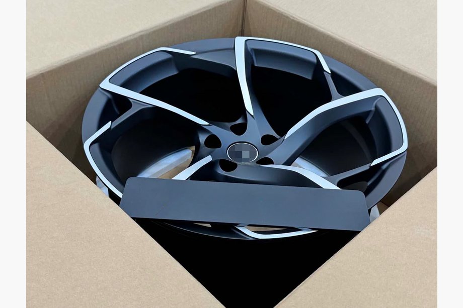 McLaren 720S Geschmiedete OEM Felgen R19 R20 V4 (4 Stk) Foto 4