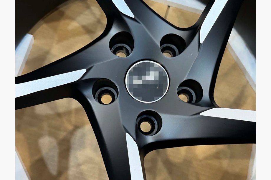 McLaren 720S Geschmiedete OEM Felgen R19 R20 V4 (4 Stk) Foto 9
