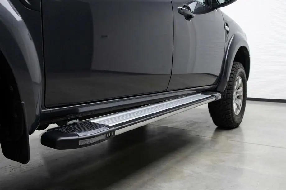 Mazda BT-50 2007-2012 Trittbretter Rainbow (2 Stk., Aluminium) Image