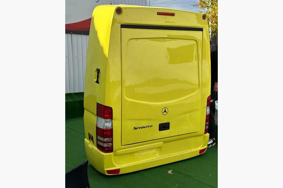 Mercedes Sprinter W906 2006–2018 Dachträger (Gelb) Foto 9