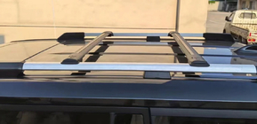 Lexus GX550 2023- Originale Dachträger-Querstreben für Reling (2 Stk.) Foto 1