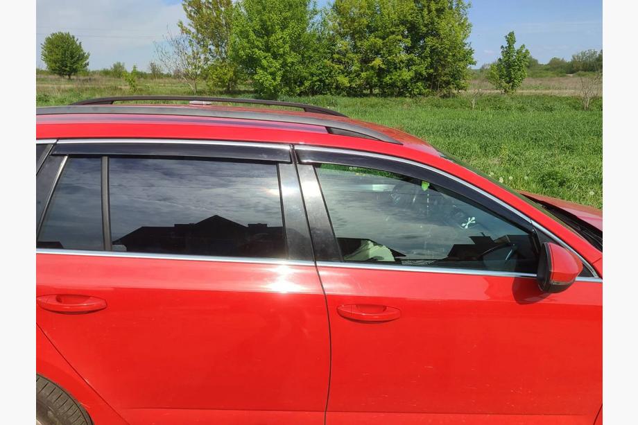 Skoda Octavia IV A8 2020- Windabweiser mit Chromleisten Niken Luxury (SW, 4 Stk) Image