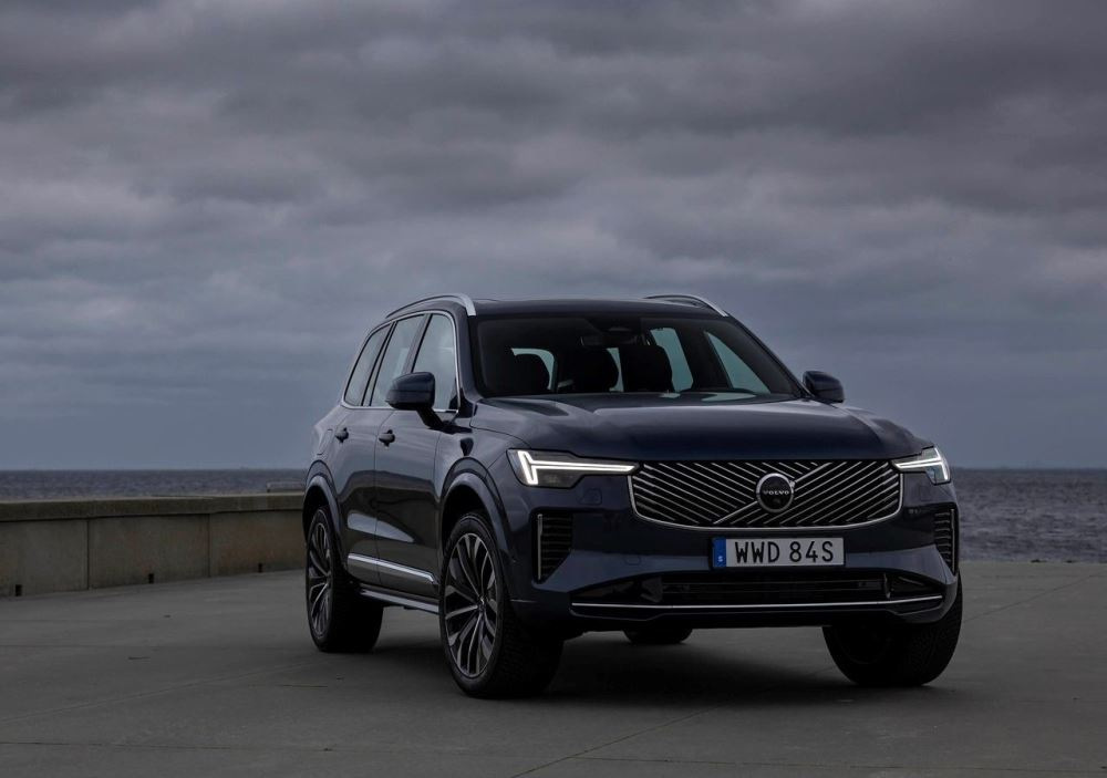 Volvo XC90 II (2024): Luxuriöser Familien-SUV mit Hybridtechnik