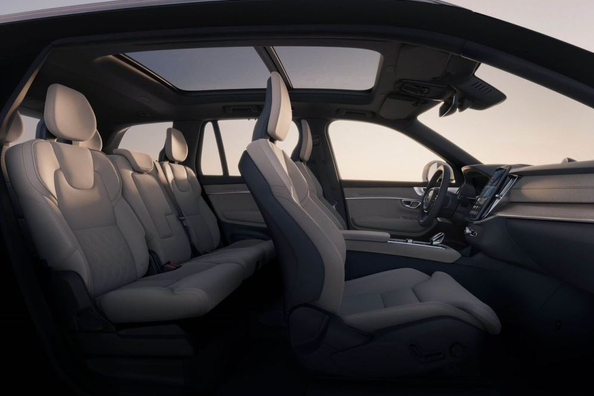 Volvo XC90 II (2024): Luxuriöser Familien-SUV mit Hybridtechnologie Foto 6