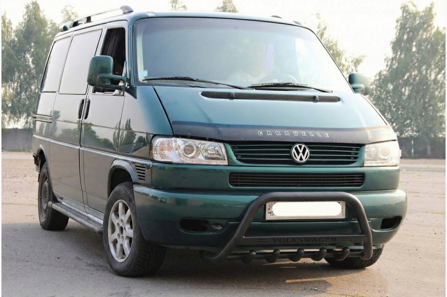 Volkswagen T4 Caravelle/Multivan 1990–2003 Frontbügel WT004 Schwarz (Edelstahl) Image