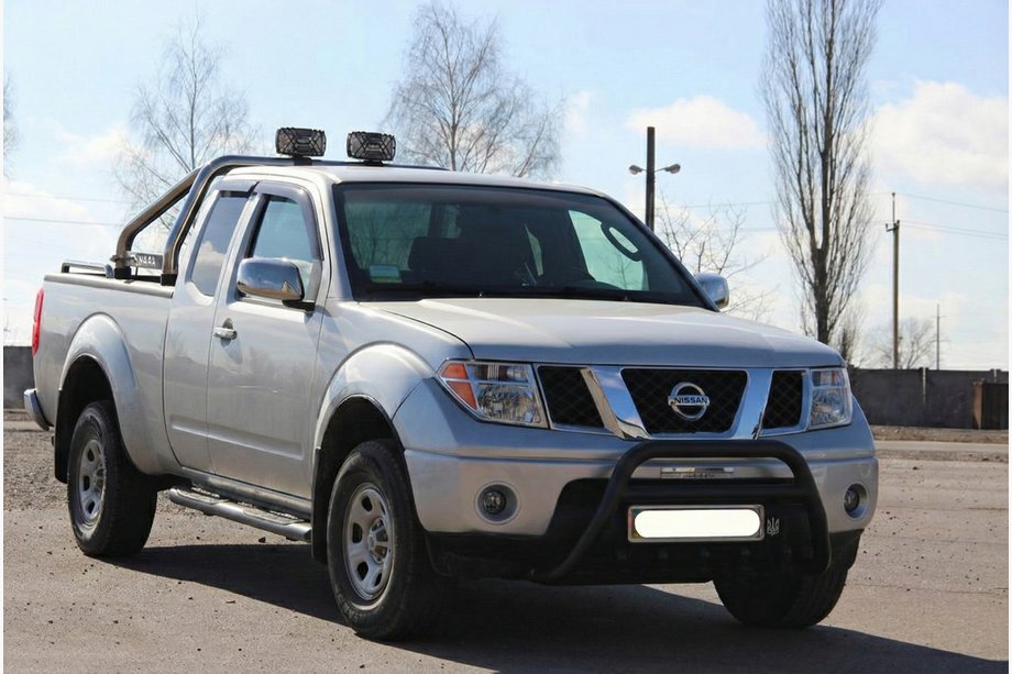 Nissan Navara 2006-2015 Frontbügel WT003 Schwarz Edelstahl Image
