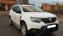 Renault Duster 2018-2024 Frontbügel mit Aufschrift WT004 Schwarz (Edelstahl) Foto 4