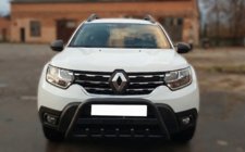 Renault Duster 2018-2024 Frontbügel mit Aufschrift WT004 Schwarz (Edelstahl) Foto 3