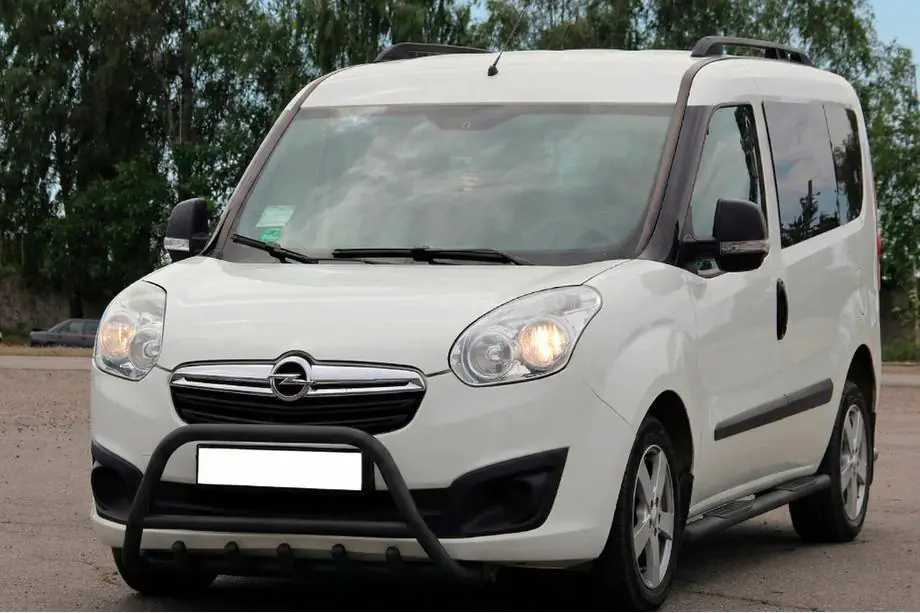 Opel Combo 2012-2018 Frontbügel WT003 Schwarz Edelstahl Image