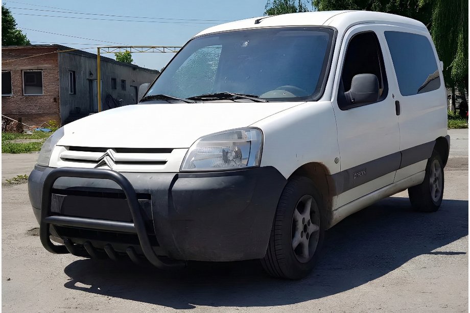 Peugeot Partner 1996-2008 Frontbügel WT003 Schwarz Edelstahl Image