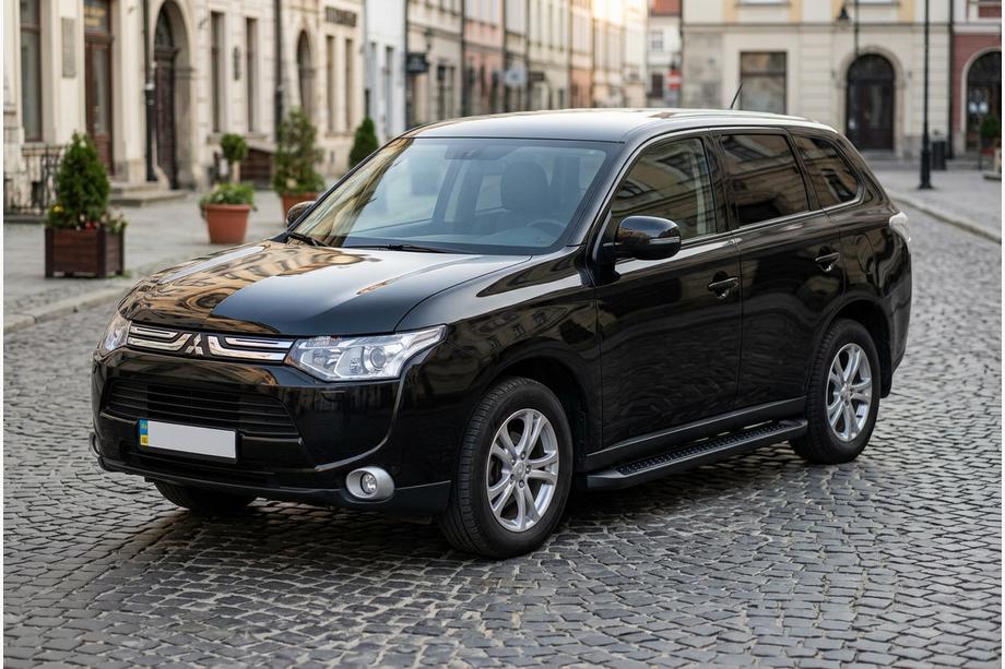 Mitsubishi Outlander 2012-2021 Trittbretter Allmond Black (2 Stk., Aluminium) Image