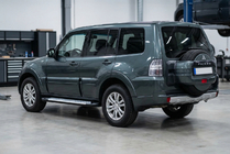 Mitsubishi Pajero Wagon IV 2006-2021 Trittbretter X5-Typ (2 Stk, Alu) Foto 1
