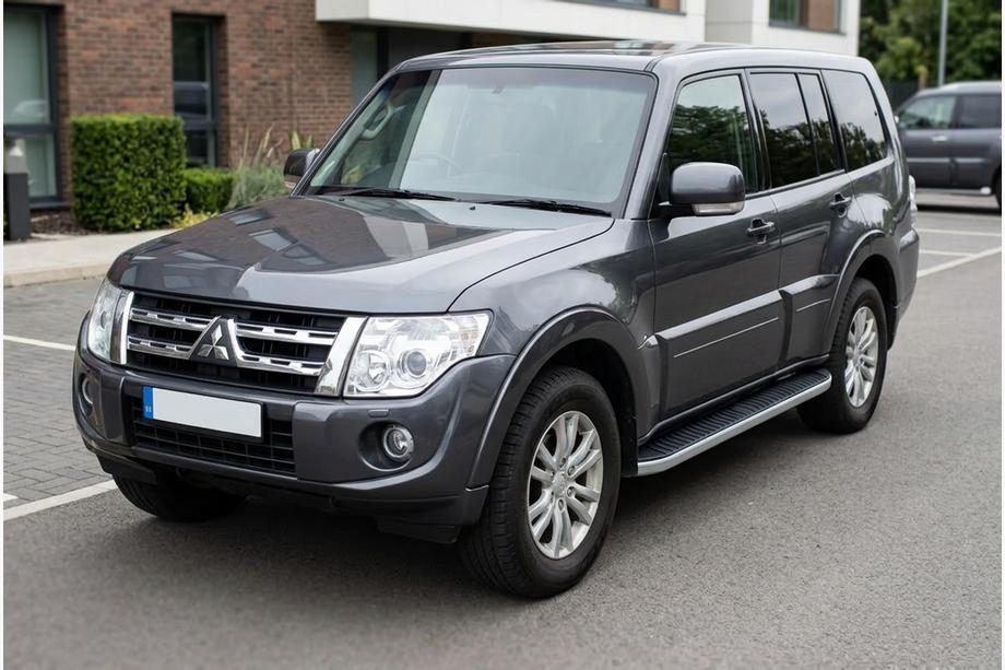 Mitsubishi Pajero Wagon IV 2006-2021 Seitenschweller Tayga (2 Stk., Aluminium) Image