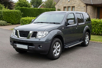 Nissan Pathfinder R51 2005-2014 Seitenschweller RedLine V1 (2 Stk., Aluminium) Foto 1