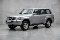 Nissan Patrol Y61 1997-2011 Seitenschweller RedLine V1 (2 Stk., Aluminium) Foto 1