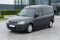 Opel Combo 2002–2012 Trittbretter Allmond Black (2 Stk., Aluminium) Foto 1