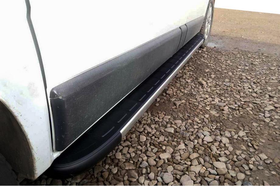 Renault Trafic 2001–2015 Trittbretter Duru (2 Stk., Aluminium) Image