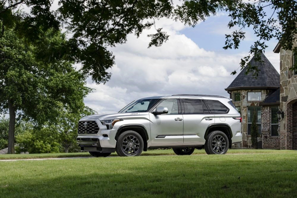 Toyota Sequoia III (XK80) Test: Technische Daten, Ausstattungen, Fotos Foto 3