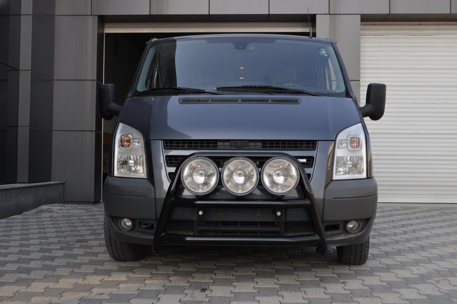 Ford Transit 2000–2014 Frontbügel WT018 Schwarz (2006-2014, Edelstahl) Image