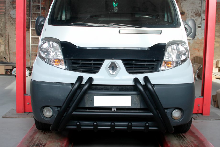 Opel Vivaro 2001–2015 Frontbügel F1-01 Schwarz (Edelstahl) Image