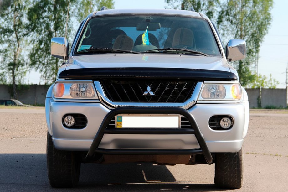 Mitsubishi Pajero Sport 1996-2007 Frontbügel WT022 Schwarz (Edelstahl) Image
