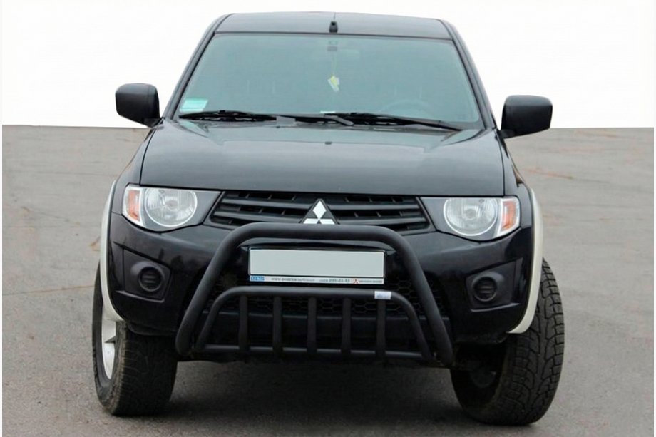 Mitsubishi L200 2006-2015 Frontbügel Black (Edelstahl) Image