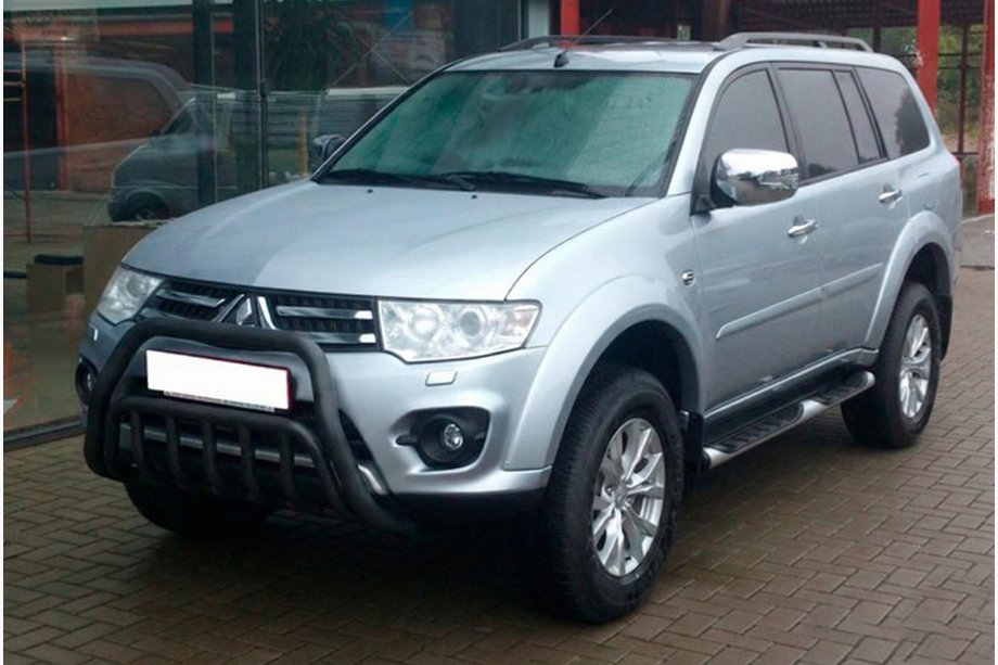 Mitsubishi Pajero Sport 2008-2015 Frontschutzbügel WT002 Schwarz (Edelstahl) Foto 2