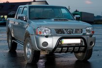 Nissan NP300 1999-2015 Frontbügel WT002 Schwarz (Edelstahl) Foto 3