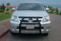 Toyota Hilux 2006-2015 Frontbügel QT007 Schwarz (Edelstahl) Foto 1