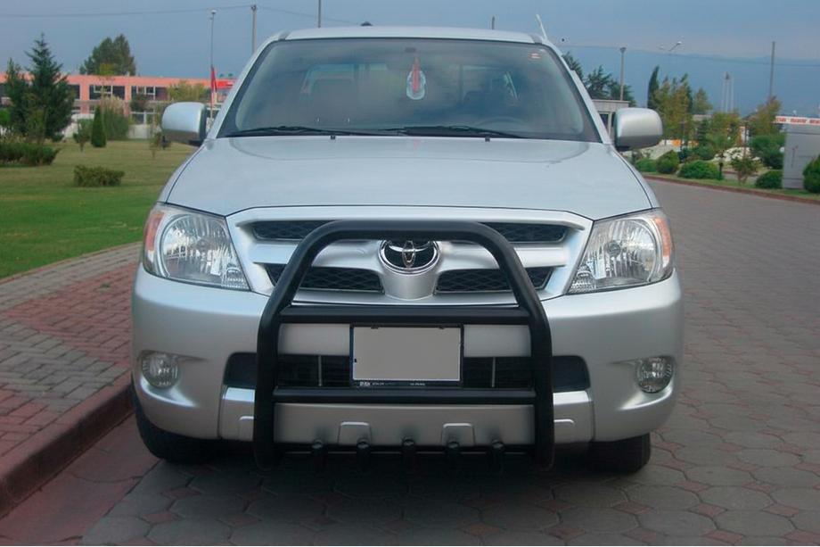 Toyota Hilux 2006-2015 Frontbügel QT007 Schwarz (Edelstahl) Image