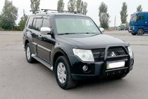 Mitsubishi Pajero Wagon IV 2006-2021 Frontbügel QT011 Schwarz (Edelstahl) Foto 1