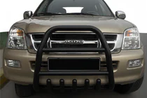 Isuzu D-Max 2011-2019 Frontschutzbügel QT007 Schwarz (Edelstahl) Foto 1