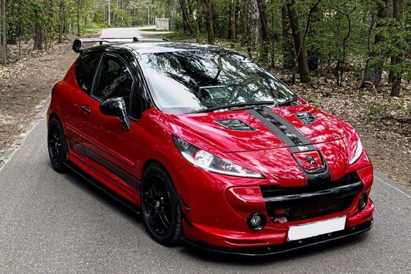 Wie man das Auto außen aggressiver macht: Top-Tuning-Ideen Foto 1