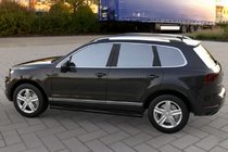 Volkswagen Touareg 2010-2018 Seitenschutzrohre Black (2 Stk, Edelstahl) Foto 1