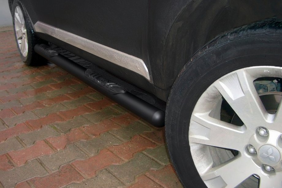 Mitsubishi Outlander 2006-2012 Seitenschutzrohre Black (2 Stk., Edelstahl) Image