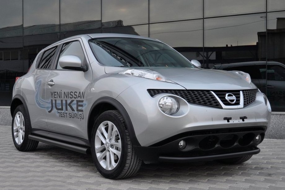 Nissan Juke 2010-2019 Seitliche Rohre Ø60 Schwarz (2 Stk., Edelstahl) Image