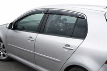 Volkswagen Golf 5 2003-2009 Windabweiser mit Chromleiste (HB, 4 Stk, Niken) Foto 1