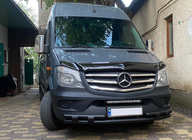 Mercedes Sprinter W906 2006–2018 Vordere Unterfahrschutzbügel Shark Black (Edelstahl) Foto 2