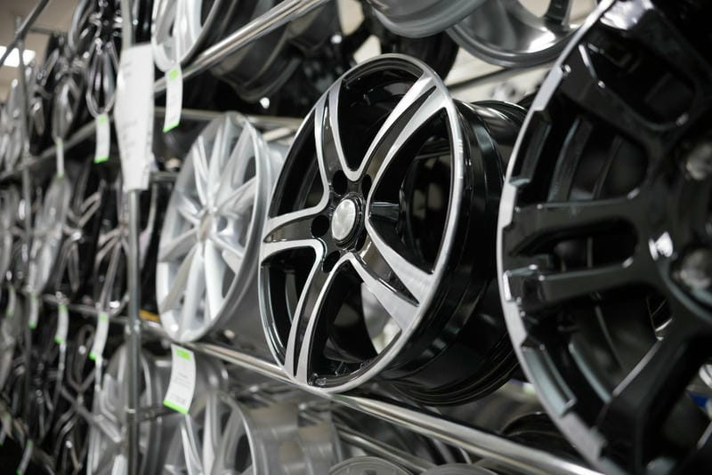 Welche Felgen fürs Auto wählen: geschmiedet oder gegossen?