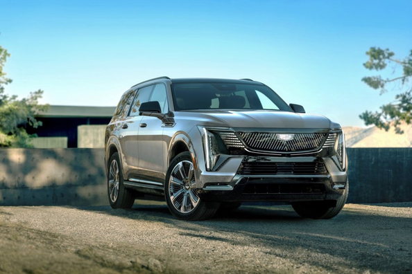 Cadillac Escalade IQL 2026 im Test: 750 PS starker elektrischer Luxus-SUV